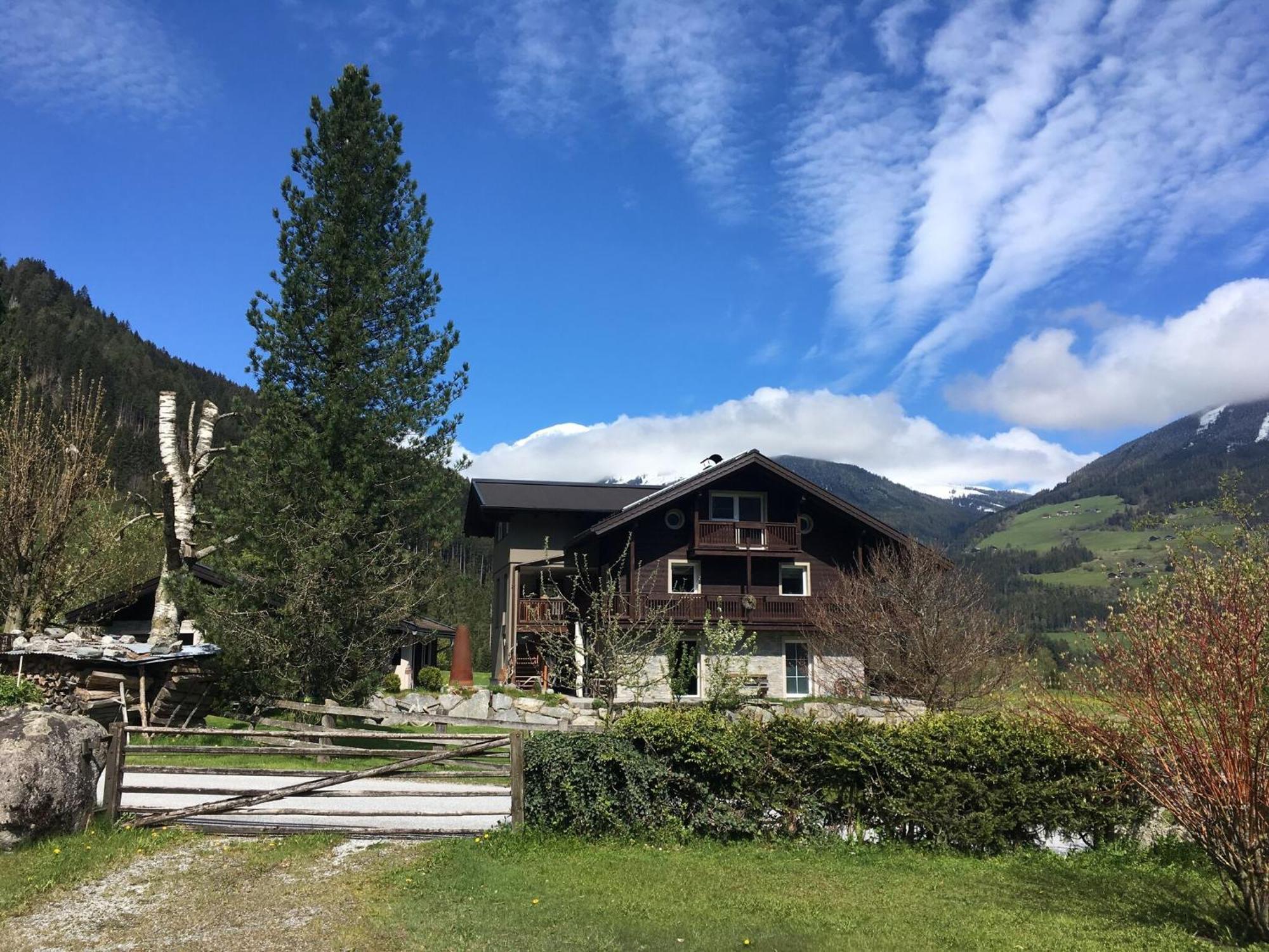 Cosy Appartement in Neukirchen am Gro venediger Wald im Pinzgau Buitenkant foto